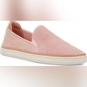 UGG Women's Size 8.5 Pink Sammy Slip On